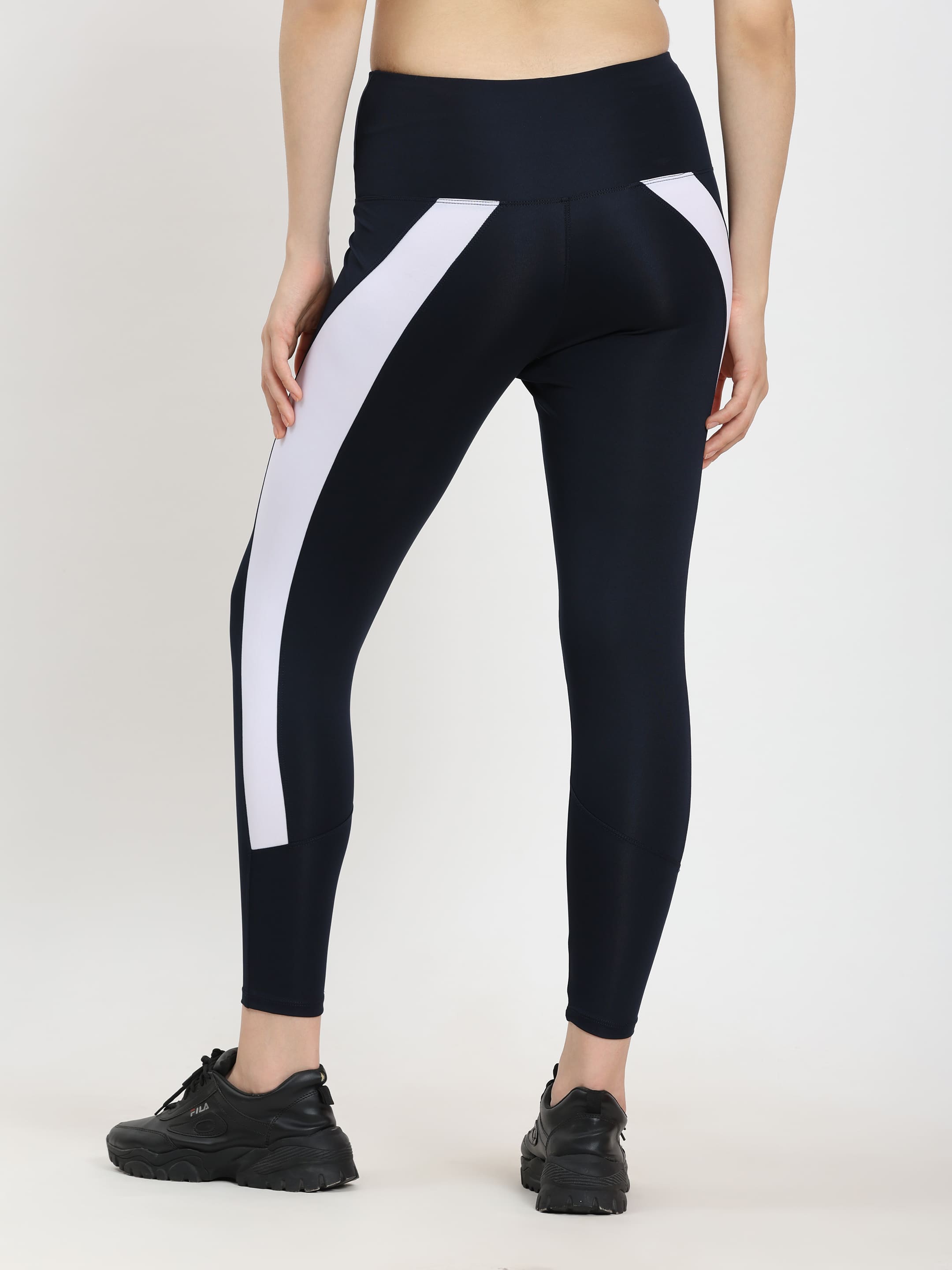Dpassion SculptCore Sports Bra & Leggings Set – Black Activewear - Dpassion