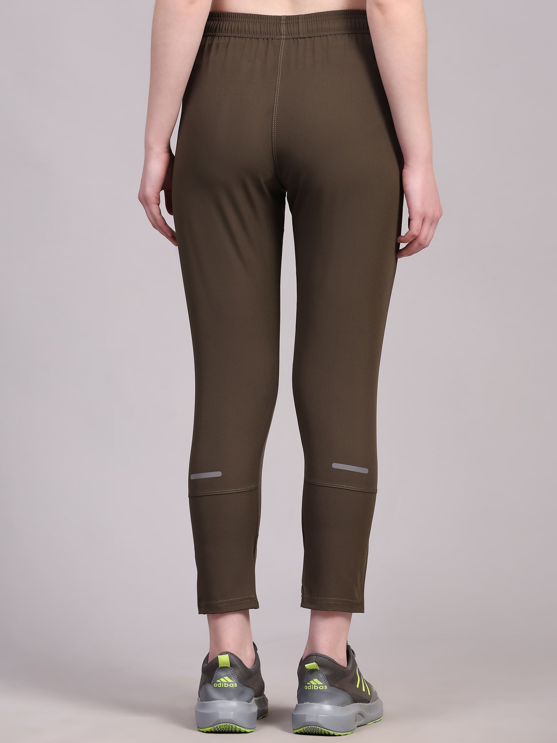 Dpassion Women Olive SculptFit Performance Pants with Zip Pockets - Dpassion