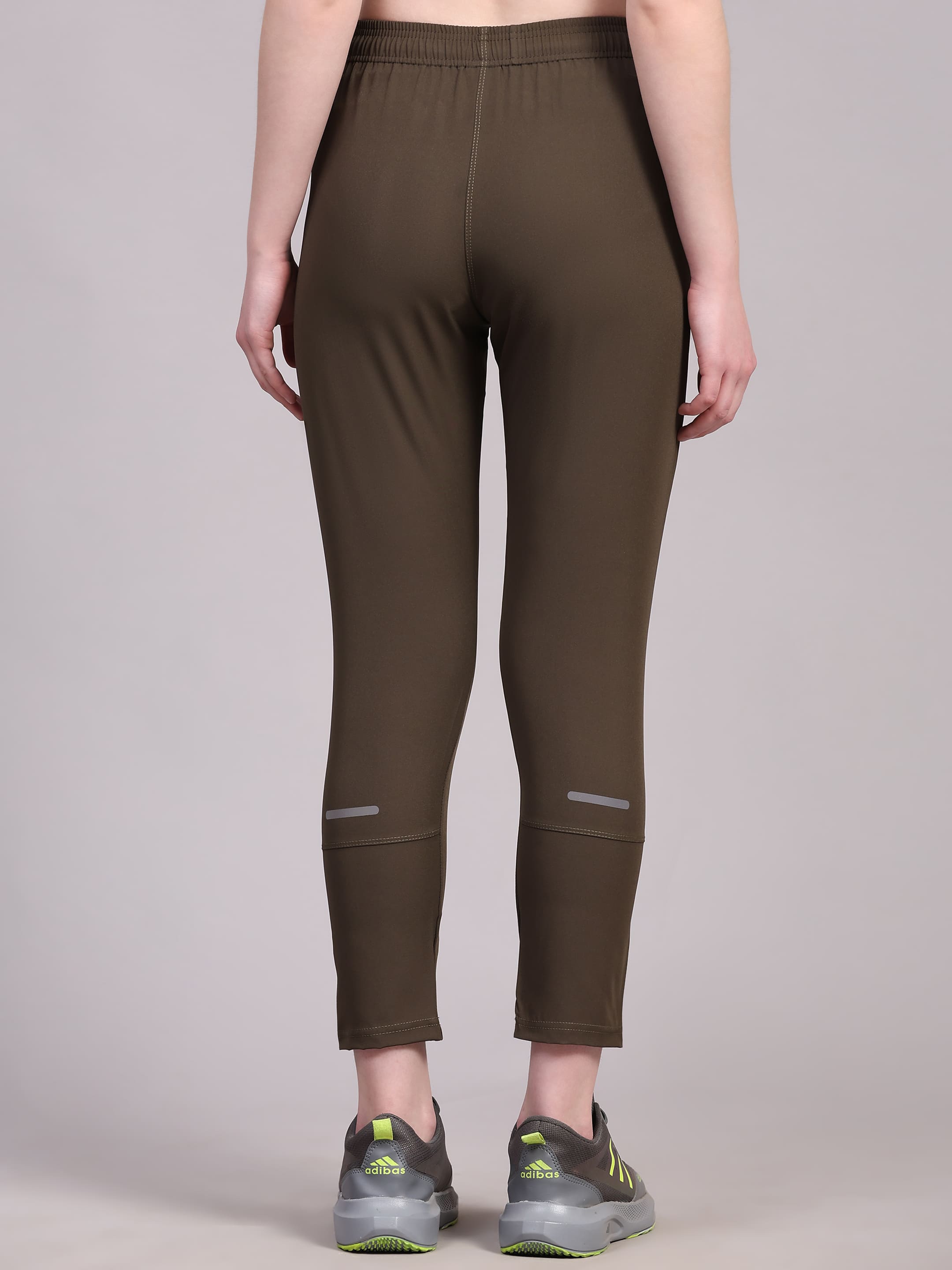Dpassion Women Olive SculptFit Performance Pants with Zip Pockets - Dpassion