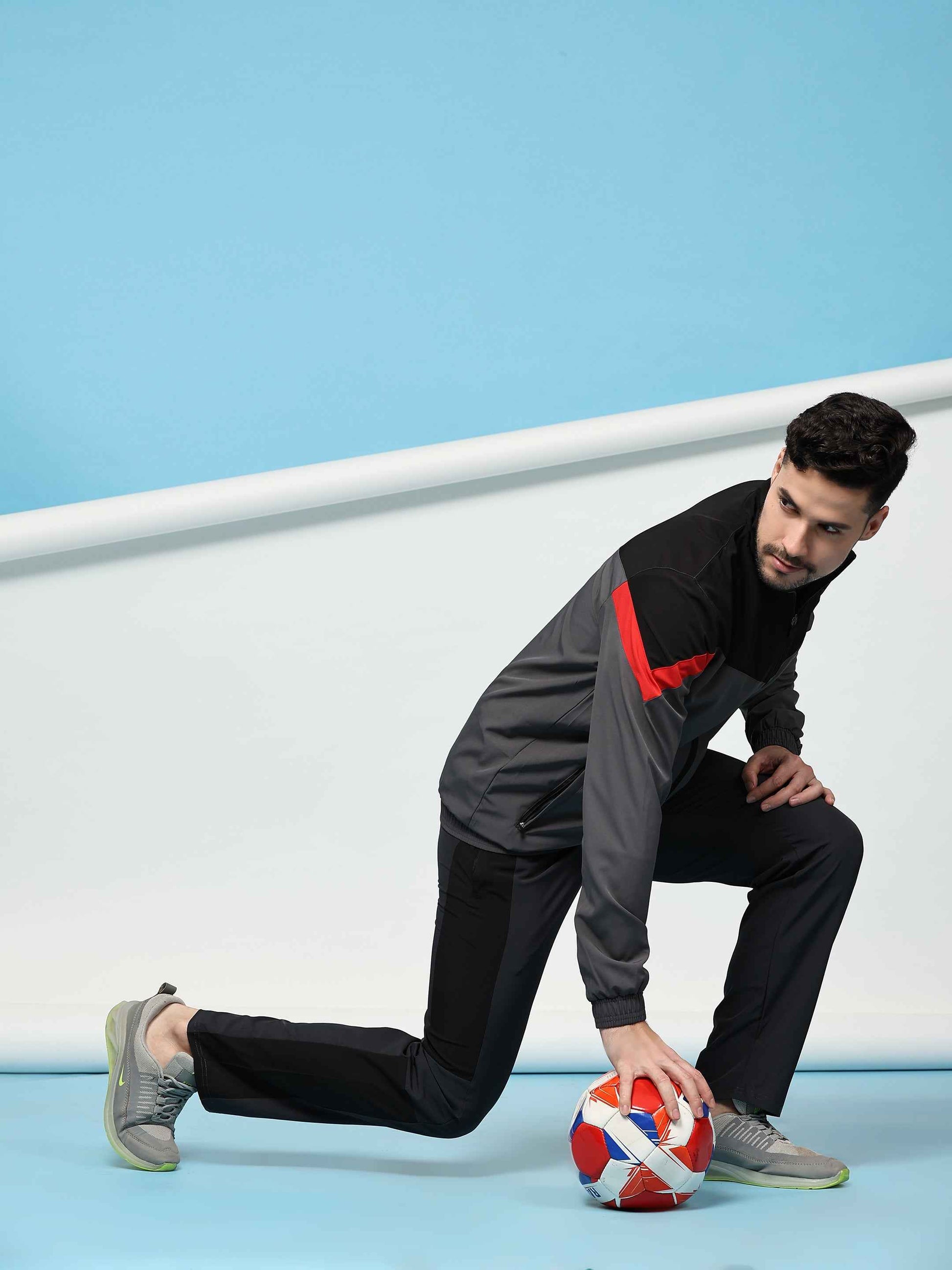 Dpassion Men's Stretch Workout Pants for Optimal Performance in Gym Activewear