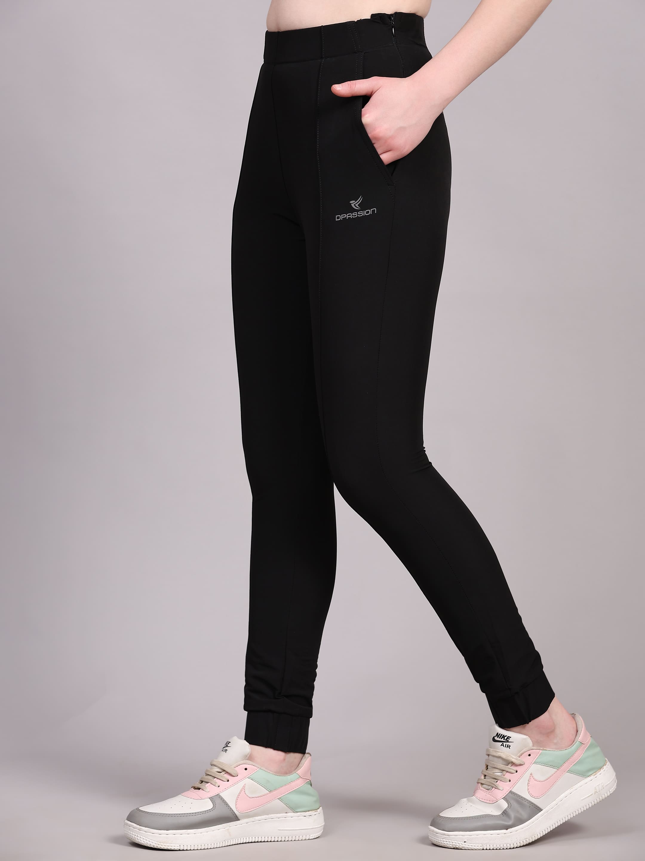 Dpassion Women Black Sculpt Fit Performance Jogger Pants - Dpassion