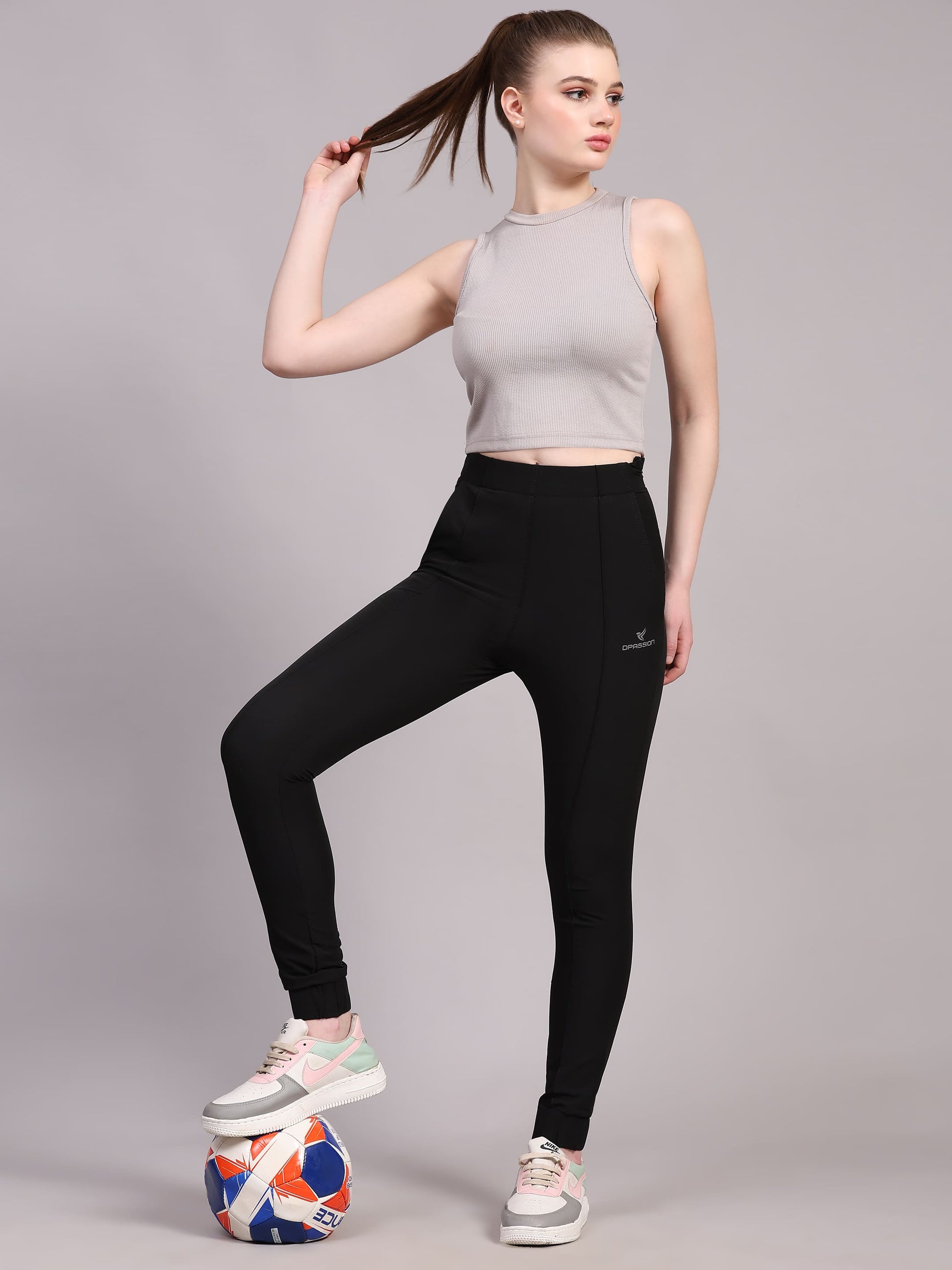 Dpassion Women Black Sculpt Fit Performance Jogger Pants - Dpassion