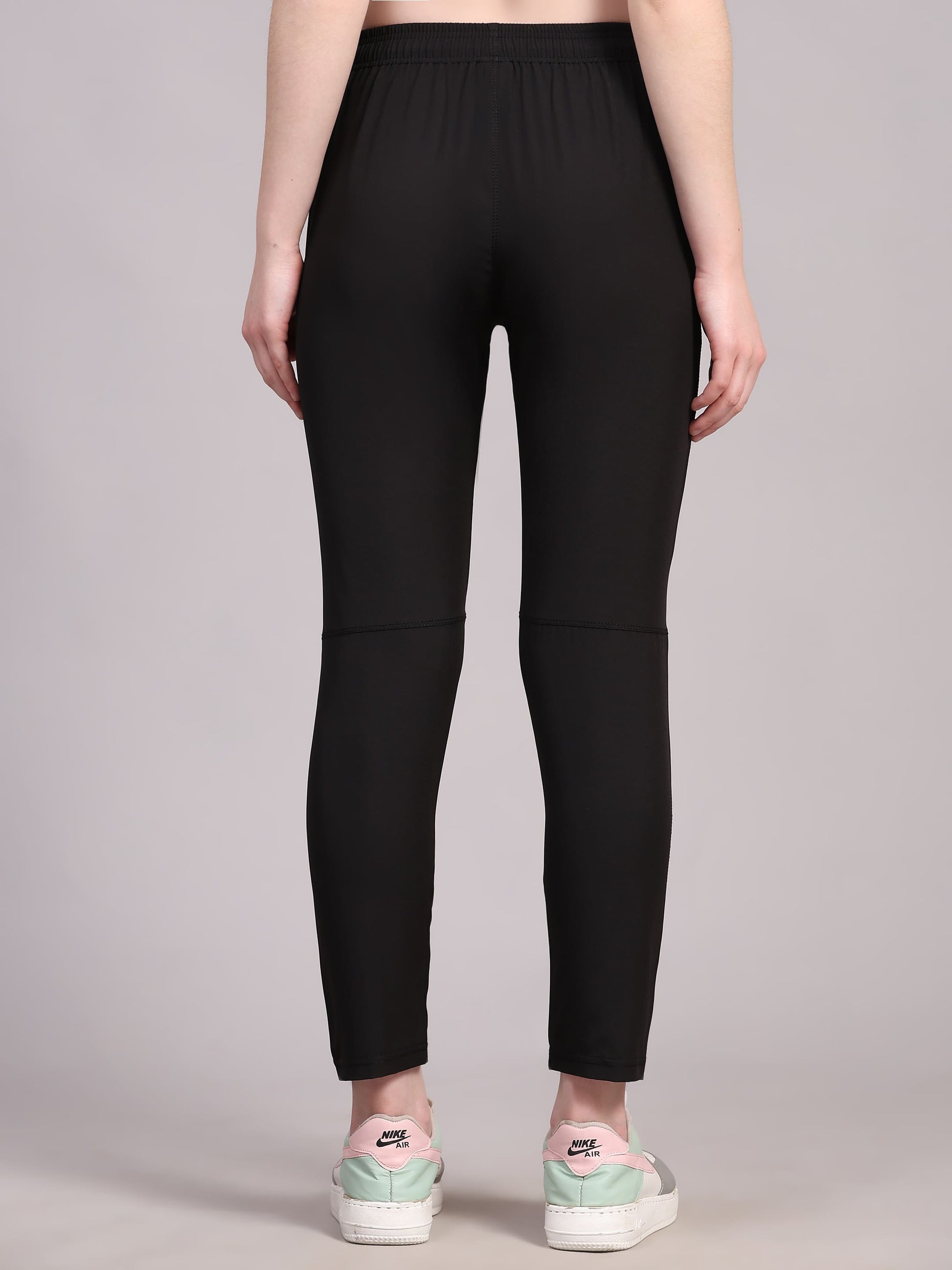 Dpassion Women Active Flex Black Training Pants - Dpassion