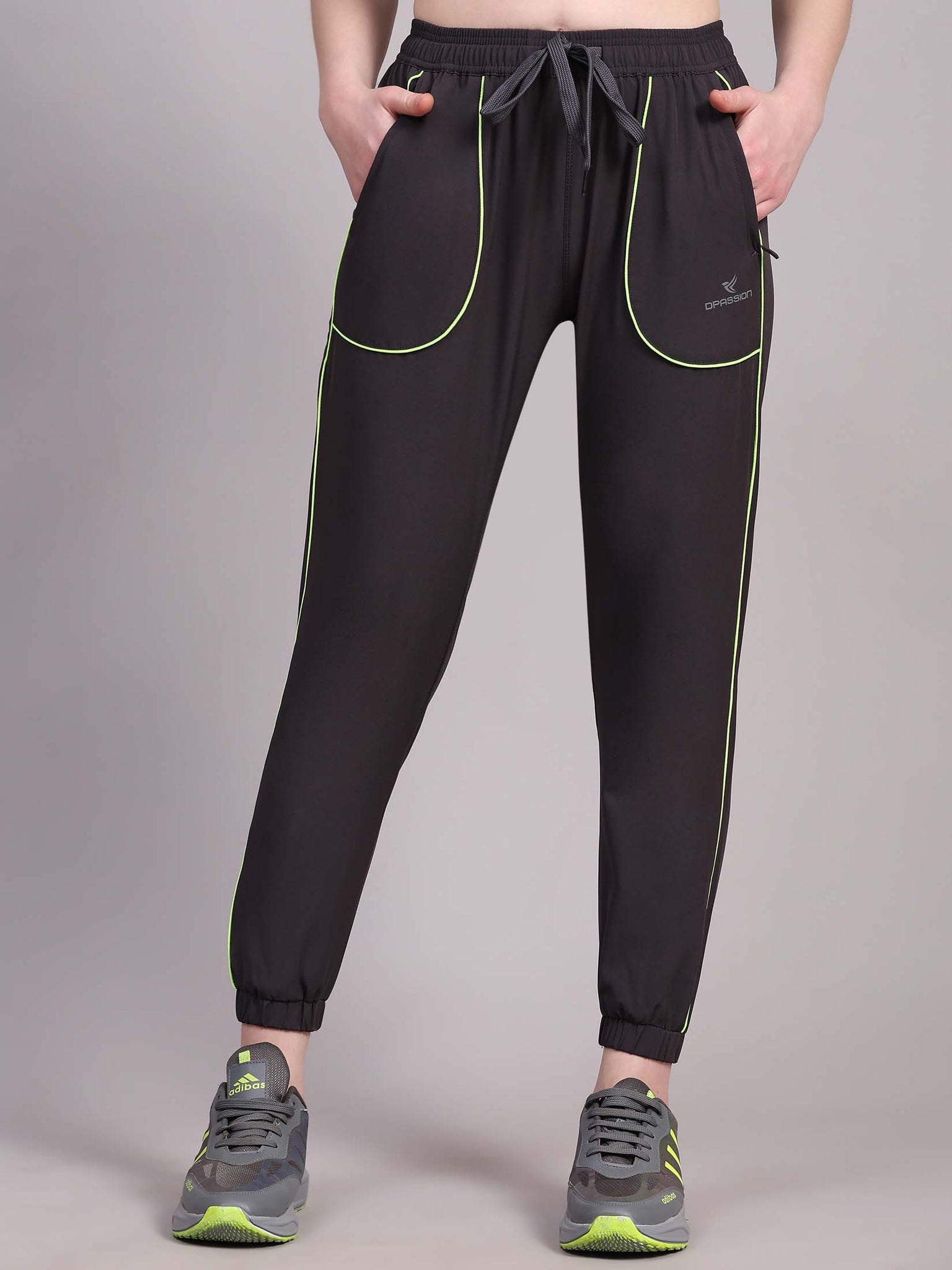 Regular fit sports Jogger for women