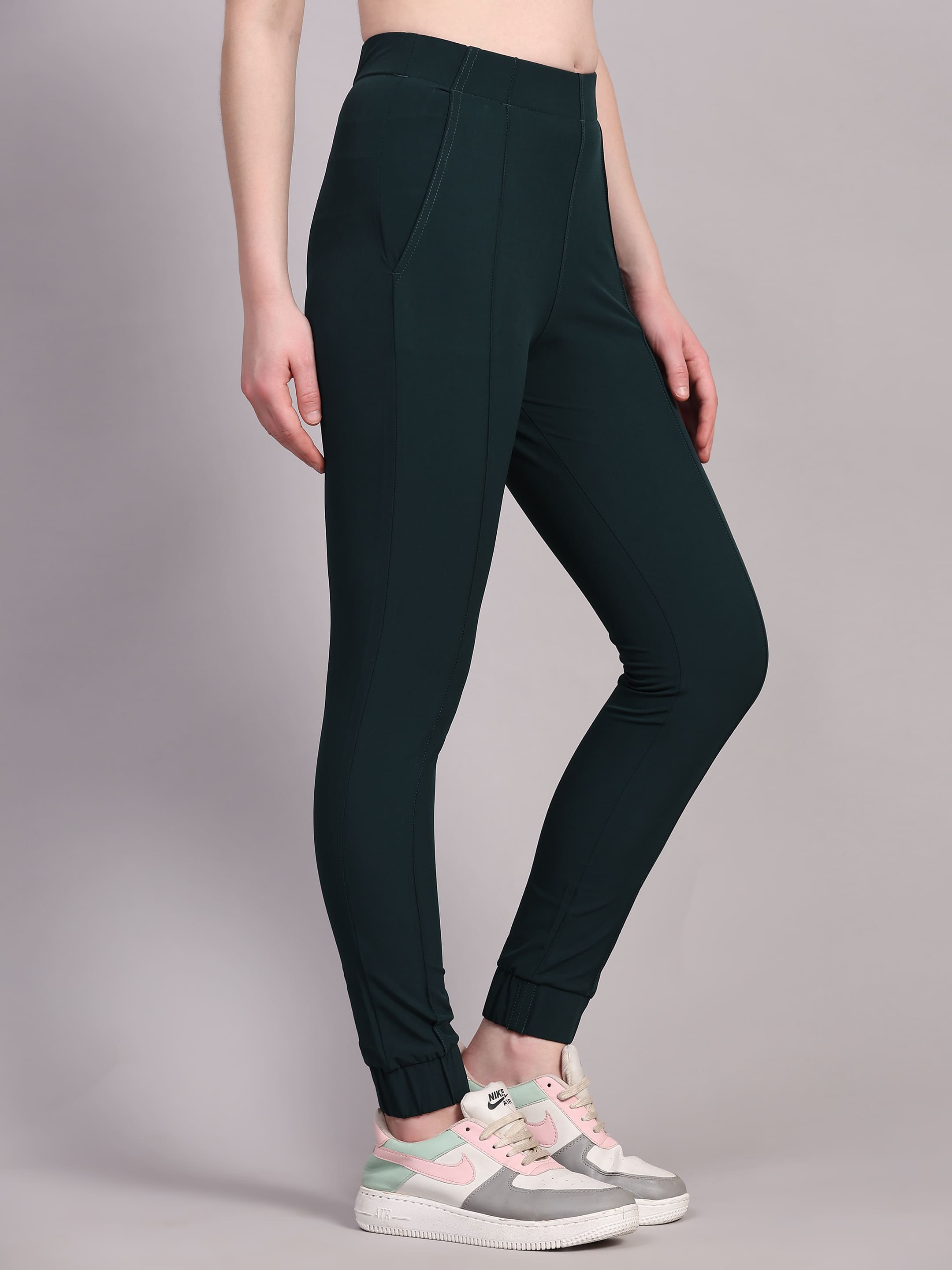 Dpassion Women Dark Green Sculpt Fit Performance Jogger Pants - Dpassion