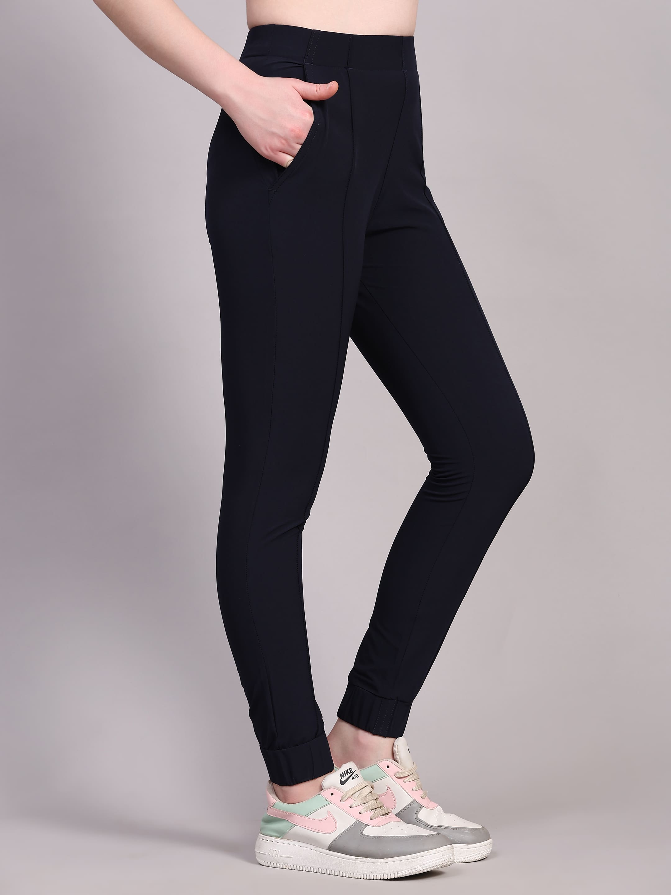 Dpassion Women Sculpt Fit Navy Performance Jogger Pants - Dpassion