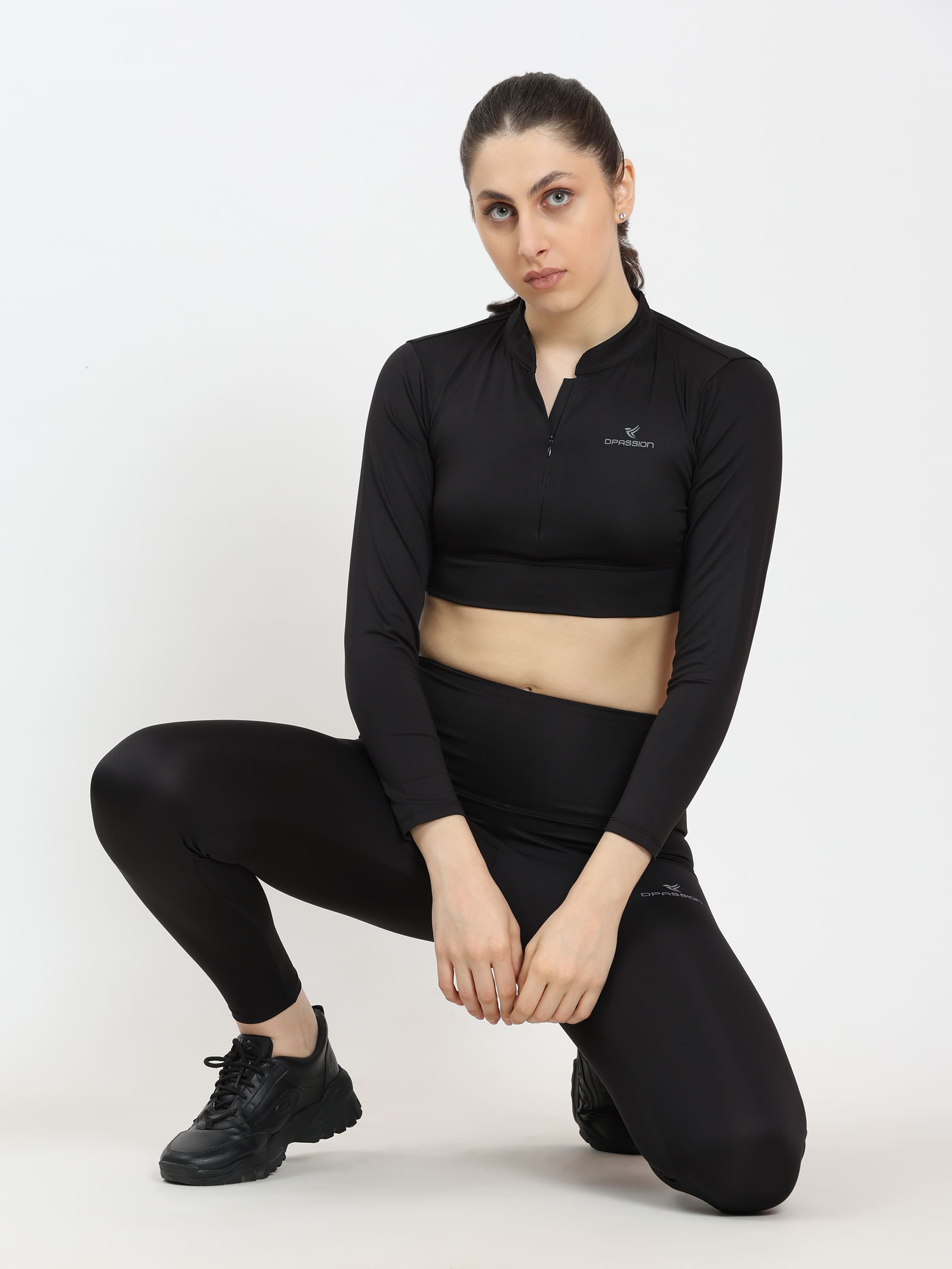 Dpassion CoreFlex Long Sleeve Crop Training Top Black - Dpassion