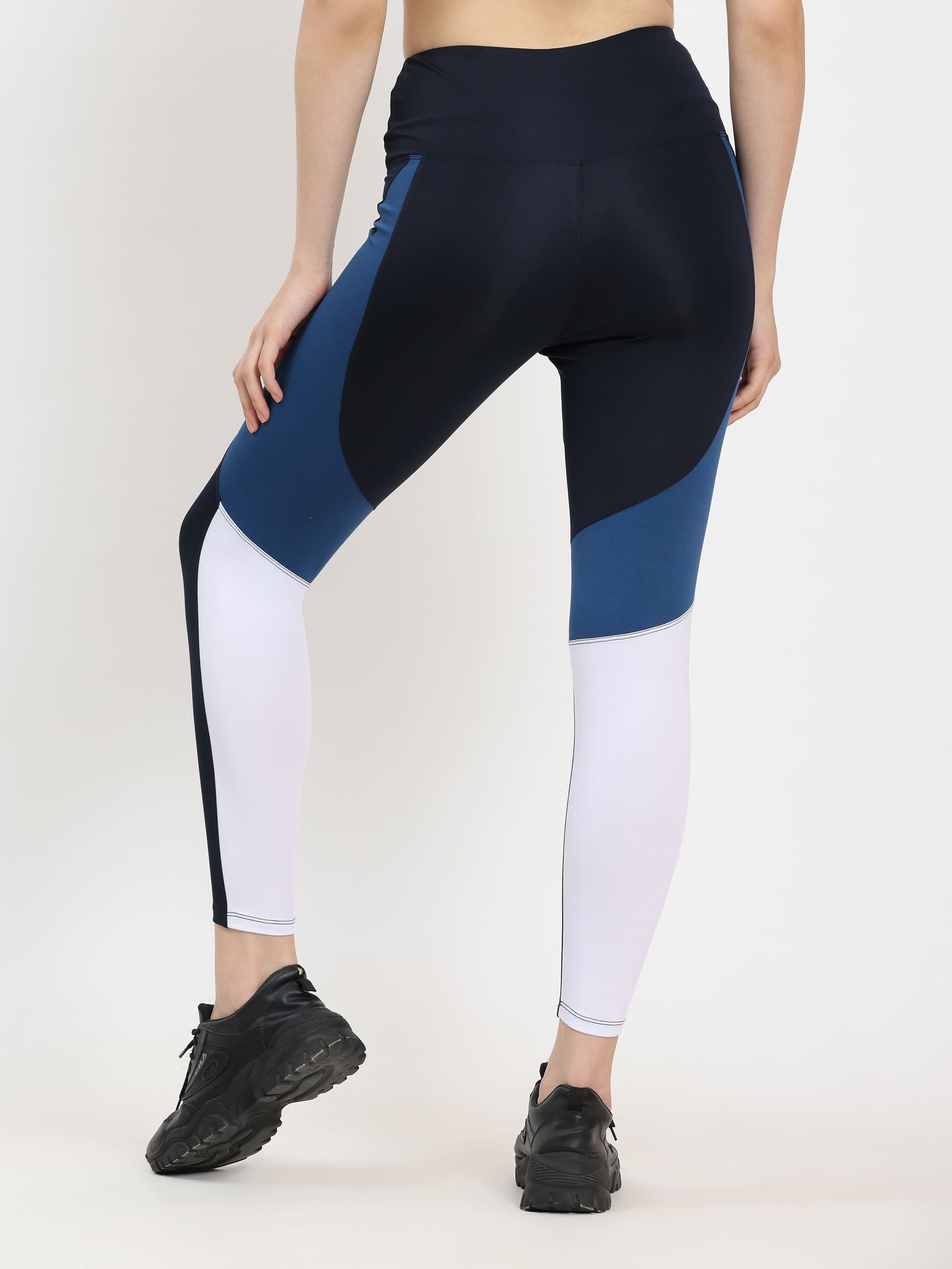 Dpassion SculptFit Colorblock Leggings – High Waist Performance Wear - Dpassion