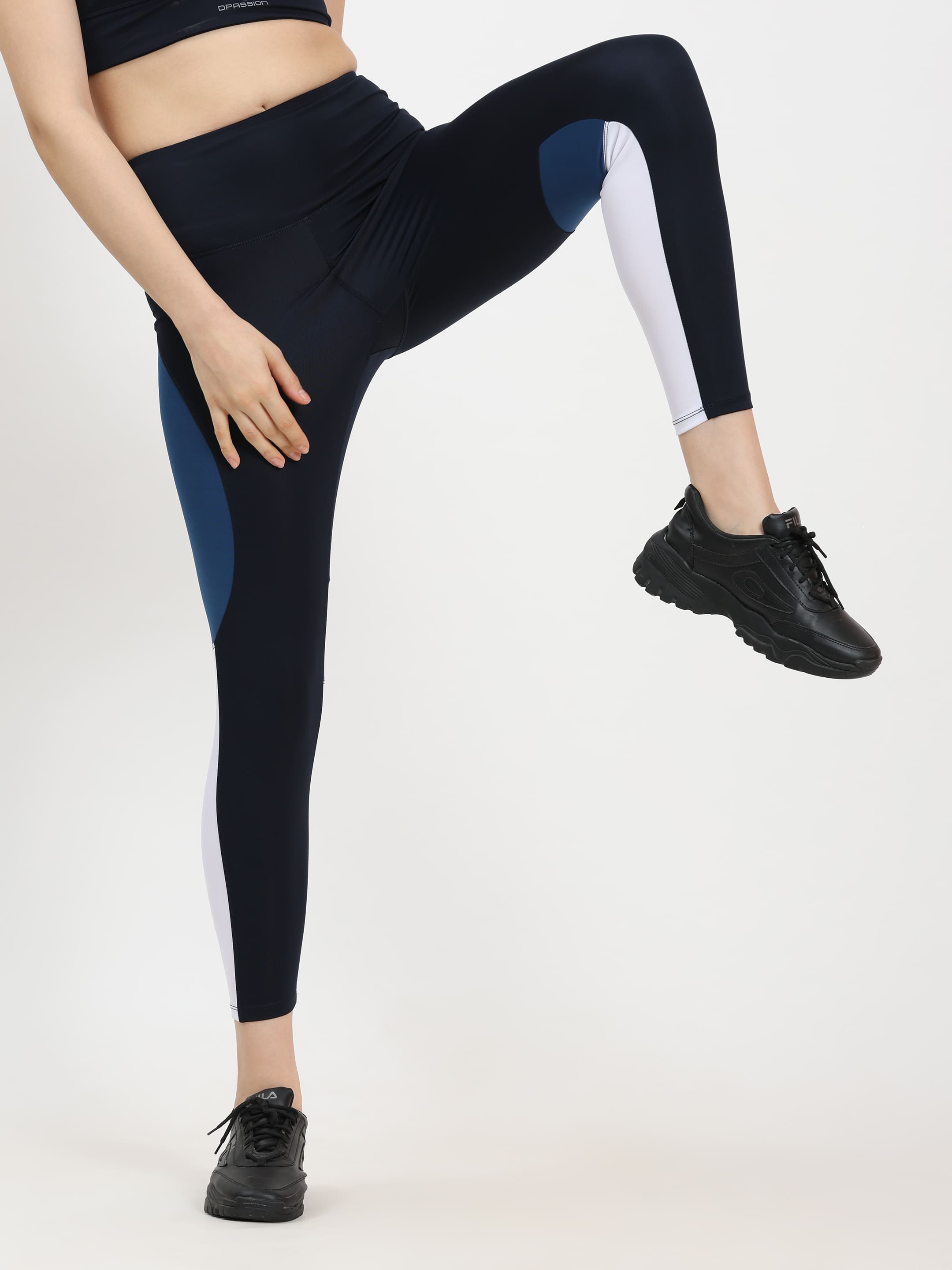 Dpassion SculptFit Colorblock Leggings – High Waist Performance Wear - Dpassion