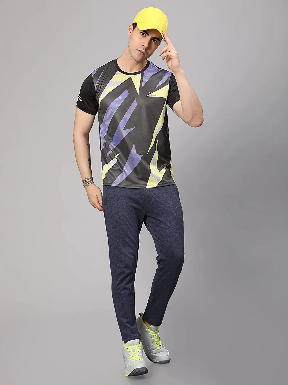 Dpassion Men Abstract Print Performance T Shirt Gym Training Activewear