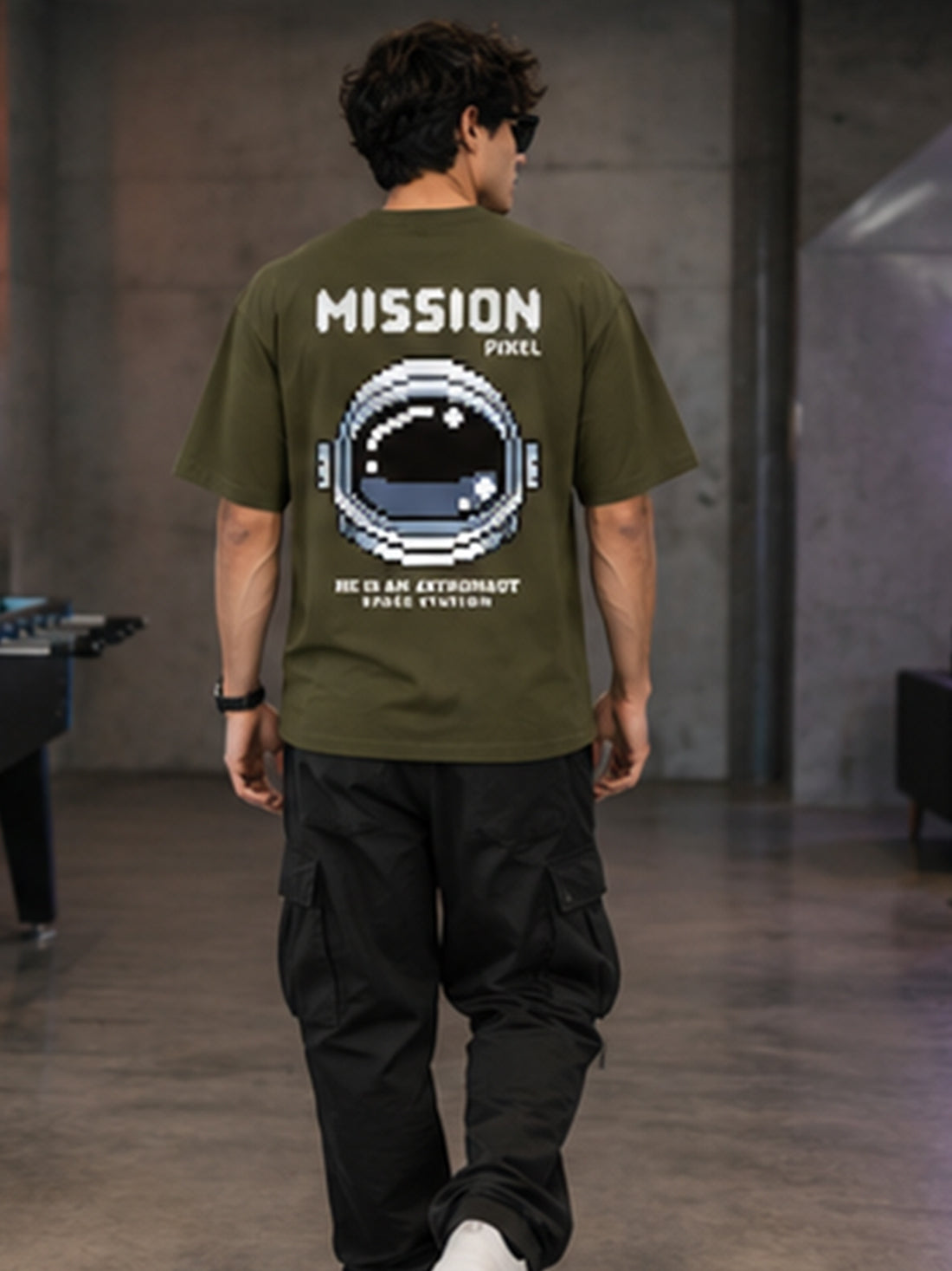 Men's Oversized Drop Shoulder T-Shirt | Pure Cotton Activewear Relaxed Fit Round Neck Streetwear Tee (Olive)