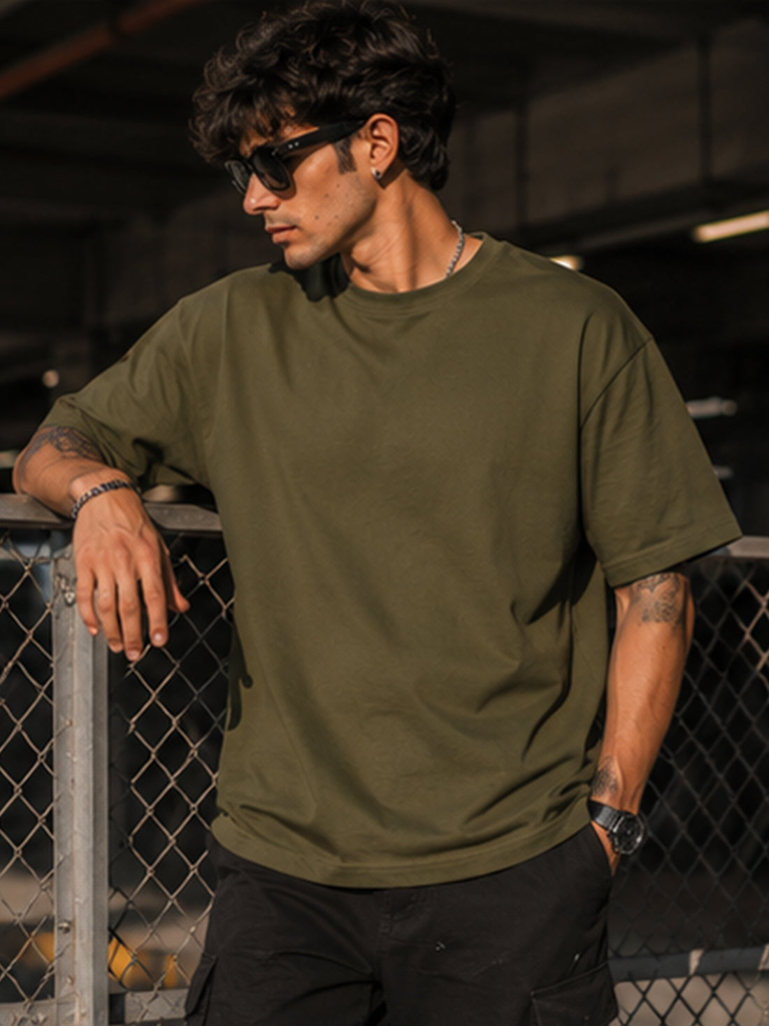 Men's Oversized Drop Shoulder T-Shirt | Pure Cotton Activewear Round Neck Streetwear Tee (Olive)
