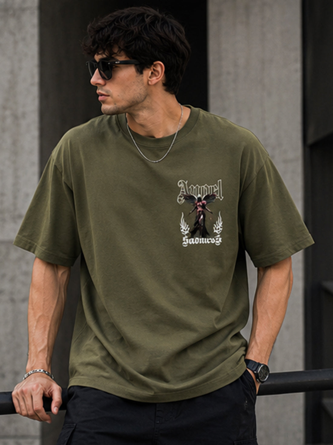 Men's Oversized Drop Shoulder T-Shirt | Pure Cotton Relaxed Fit Round Neck Streetwear T-Shirt (Olive)