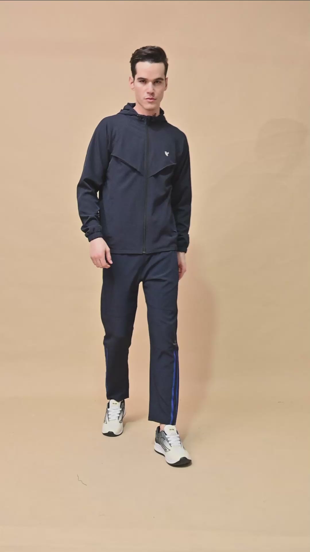 Dpassion Men Hooded Training Jacket Lightweight Gym Activewear