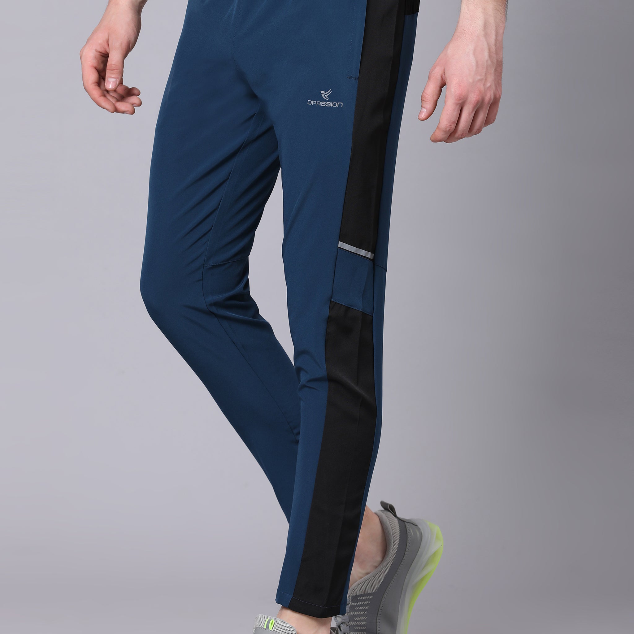 Regular fit sports track pants for men
