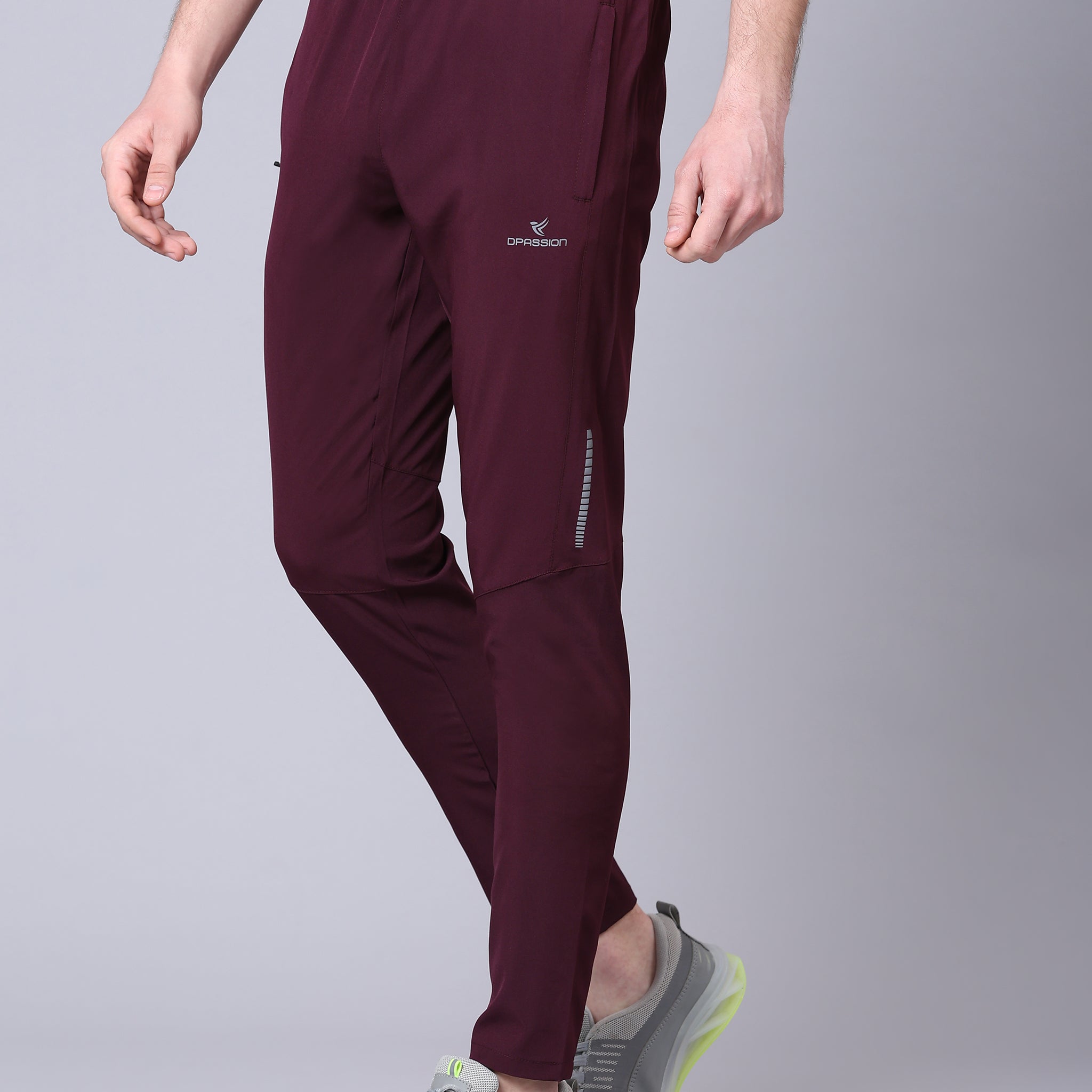 Regular fit sports track pants for men